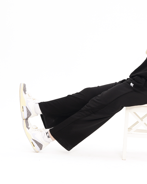BLACK EVERYDAY SWEATPANTS